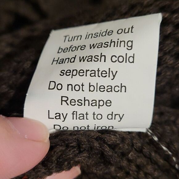 NY knits Faux fur trimmed open front sleeveless cardigan - Picture 7 of 7